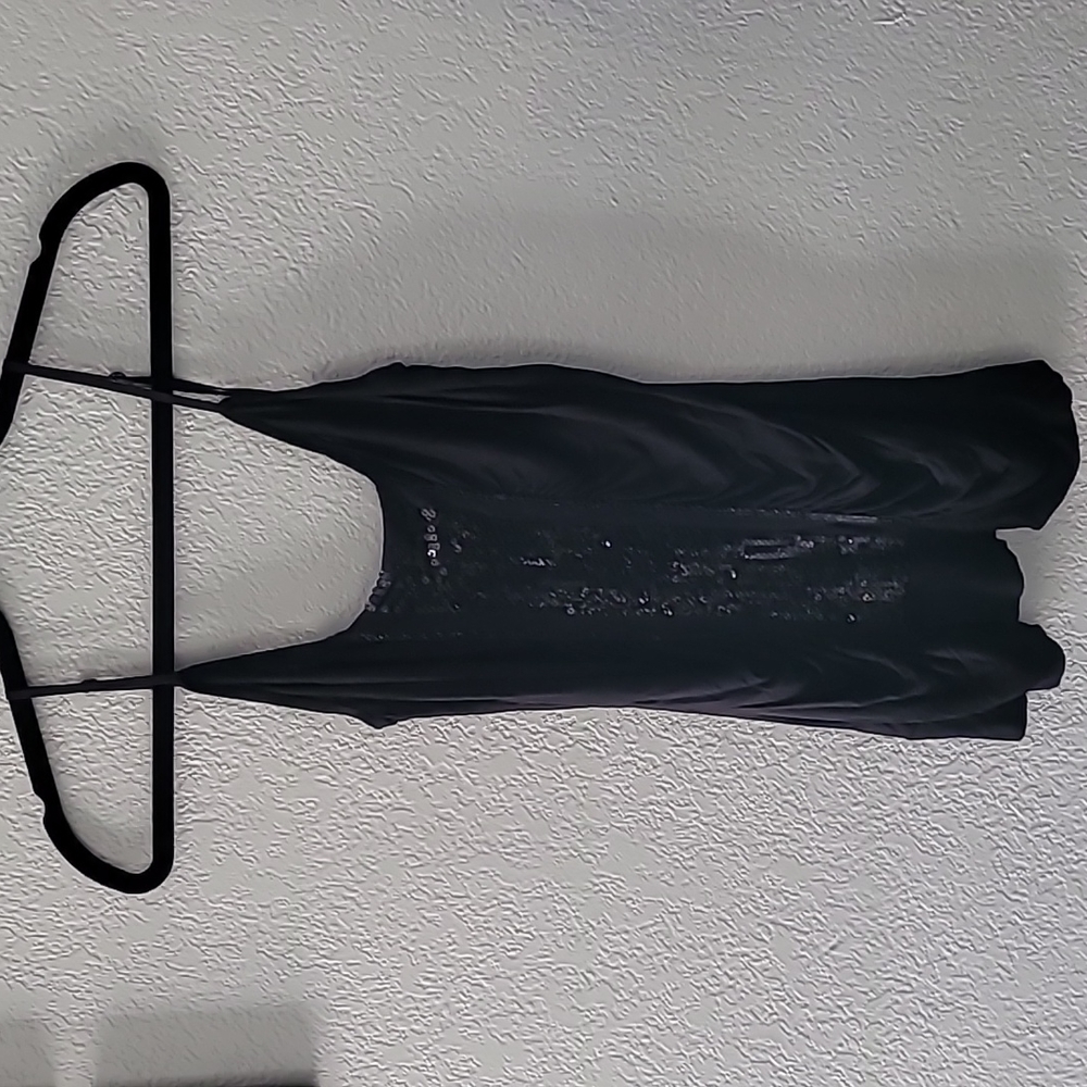 Fang Black tank with Sequins